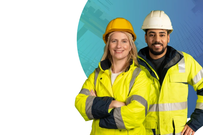 een vrouw en een man in reflecterend jassen en helmen